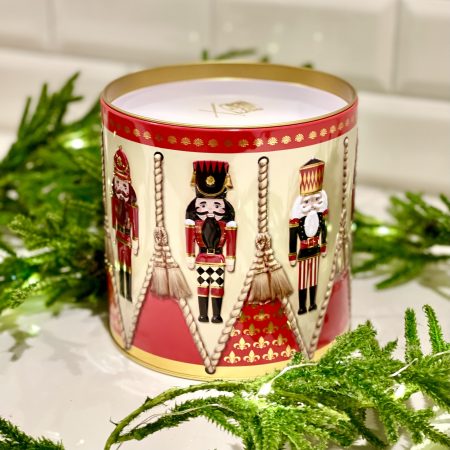 Plåtburk ?Nötknäppare?