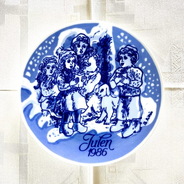 Jultallrik 1986 Porsgrunds porslinsfabrik ?Julen synges inn?