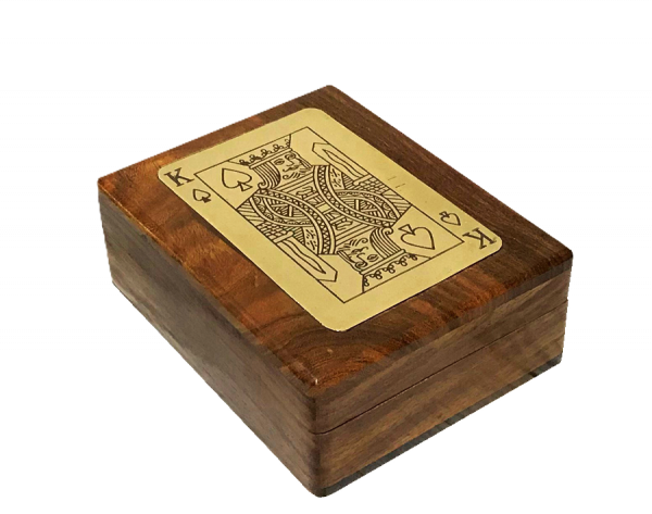 Kortlek i ask av trä