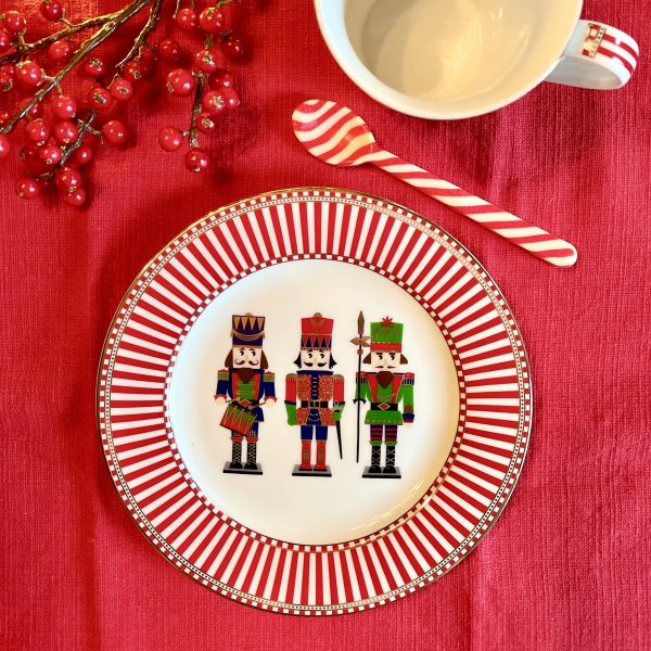 Desserttallrik Nötknäppare